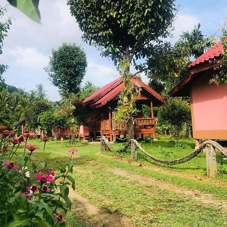 Phet Ban Suan Hotel 象岛 外观 照片